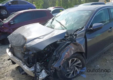 2017 Honda Civic Ex из США, поврежденный, VIN 19XFC2F78HE227408